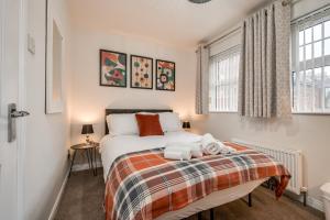 Gallery image of Central Belfast Apartments: Ashley Mews in Belfast