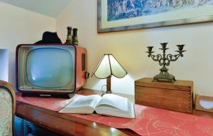 TV a/nebo společenská místnost v ubytování Villa Barbara/Holiday Homes with a story/Varaždin