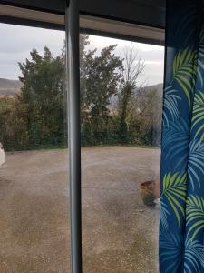 Nespecifikovaný výhled na hory nebo výhled na hory při pohledu z apartmánu