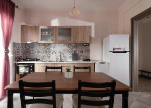 Fotografie z fotogalerie ubytování mansion luxury apartment v destinaci Psakoudia