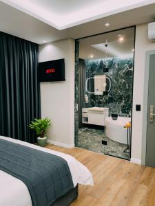 Imagen de la galería de Imperator Hotel, en Tirana