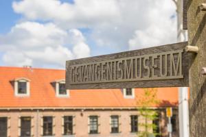 Imagem da galeria de Cozy cottage TOLVE met 4 fietsen vlakbij natuurgebieden Drents Friese Wold, Fochteloërveen en gevangenisdorp Veenhuizen em Oosterwolde