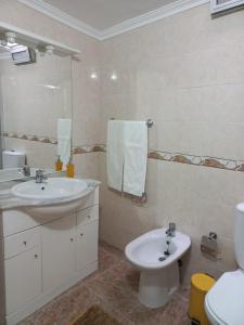 Ένα μπάνιο στο Casas Duarte 1