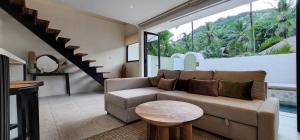 Istumisnurk majutusasutuses Tiu Oasis Lombok
