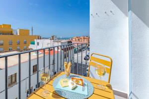 Balkón alebo terasa v ubytovaní Ventura- Centric, Pool, WIFI and Parking