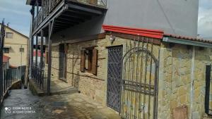 Budova, v ktorej sa vila nachádza