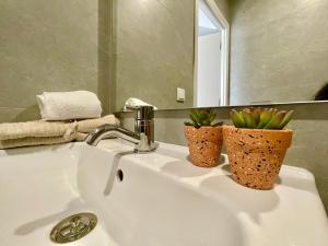 Kúpeľňa v ubytovaní GATU PREMIUM Villa Galeona, con terraza chillout privada