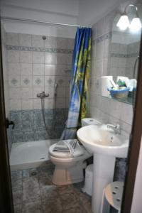 Koupelna v ubytování Hotel Karagianni