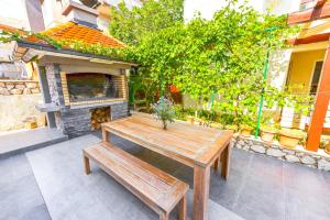 Gallery image of Apartments Lili in Pag