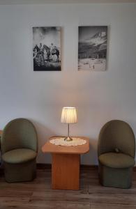 Posedenie v ubytovaní Apartamenty U Samków
