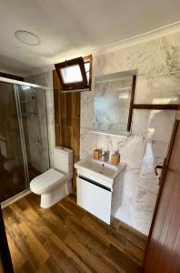 Ванная комната в Marimare Beach & Bungalow
