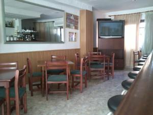 Area lounge atau bar di Hotel Bari