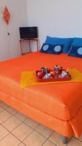 A bed or beds in a room at Contrada Vento home sharing