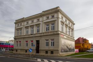 an old building on the corner of a street at DOBRÉ MÍSTO in Krnov