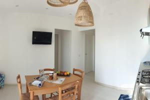 Kuchyňa alebo kuchynka v ubytovaní RgB_Apartments