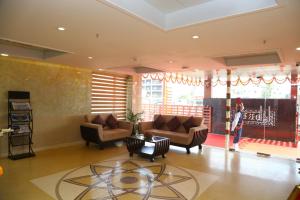 Posezení v ubytování Raaj Bhaavan Clarks Inn Chennai