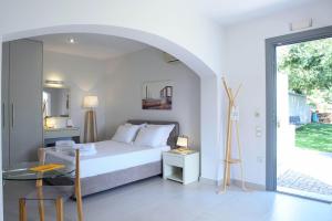 Кровать или кровати в номере Melia Sol Art Studios