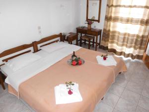Postel nebo postele na pokoji v ubytování Hotel Marina + 22 fotografií