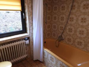 Koupelna v ubytování Ferienwohnung "Off Born" Familie Bremm