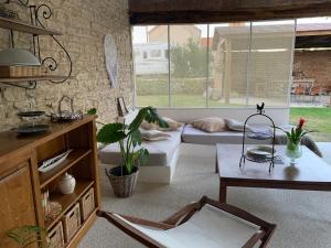 Gallery image of Maison Mard'Or Chambre Plume in Mardor +59 photos