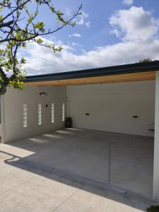 Budynek, w którym mieści się apartament