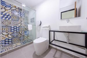 Vannituba majutusasutuses Ayenda Bee Hotel