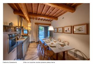 Restaurace v ubytování Fattoria Casamora - Villa La Leccina