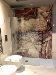 Residenze Romano Ristorante & Spa - albergo diffuso - RED tesisinde bir banyo