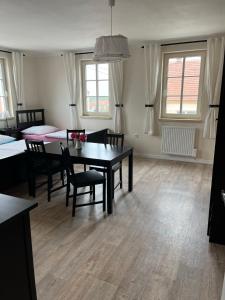 Galeriebild der Unterkunft Penzion Jako Ze Škatulky in Bořetice + 103 Fotos