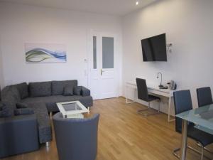 Μια τηλεόραση ή/και κέντρο ψυχαγωγίας στο Apartment Nähe Zentrum