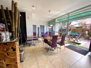 Restoranas ar kita vieta pavalgyti apgyvendinimo įstaigoje Hotel Les Grenadines