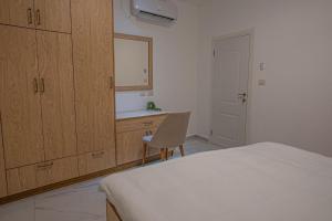 Postel nebo postele na pokoji v ubytování סוויטות לב הגולן - Golan center suite