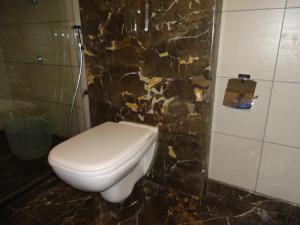 A bathroom at The Arcadia Még 28 kép