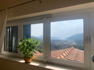 Nespecifikovaný výhled na hory nebo výhled na hory při pohledu z bed and breakfast