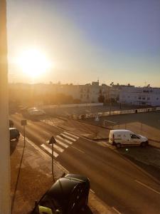 Východ nebo západ slunce při pohledu z apartmánu nebo okolí + 17 fotografií