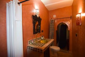 Riad Vis Ta Vie的一间浴室