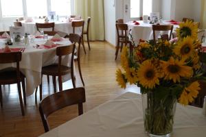 En restaurant eller et andet spisested på Seminar-Hotel Rigi am See