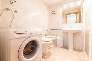 Kúpeľňa v ubytovaní Global Properties, Apartamento 2 dormitorios en Canet d'en Berenguer