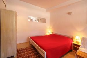 Posteľ alebo postele v izbe v ubytovaní Beachfront Love Nest