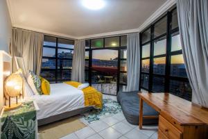 Foto da galeria de Stay at The Point - Triumphant Tropical Tranquility em Durban