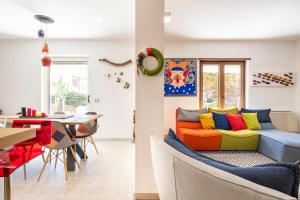 A seating area at Family House