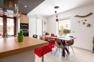A kitchen or kitchenette at Family House