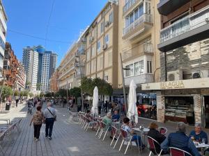 Khách lưu trú tại Alameda Beach I