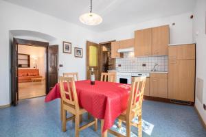 Kuchnia lub aneks kuchenny w obiekcie Residence Lena App 4