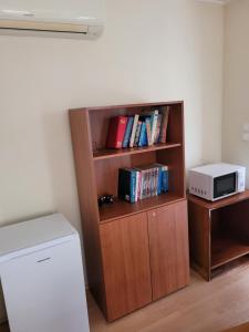 Knižnica v apartmáne