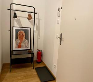 Galeriebild der Unterkunft Studio Stevie Nicks I Workplace I 24in Screen I Kitchen I PS4 in Offenbach