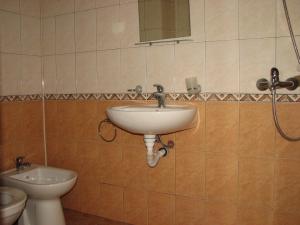 Koupelna v ubytování Hotel SOLE