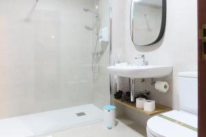 A bathroom at Sete Artes by Como en Casa