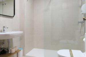 A bathroom at Sete Artes by Como en Casa