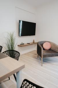 TV a/nebo společenská místnost v ubytování Sivota luxury collection
